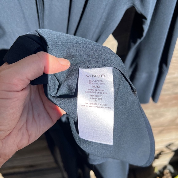 Vince Long sleeve silk shirt dress w/belt in Navy - Size M - Picture 8 of 10